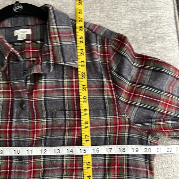 LL Bean Scotch Plaid Flannel Button Down Shirt - Picture 5 of 7